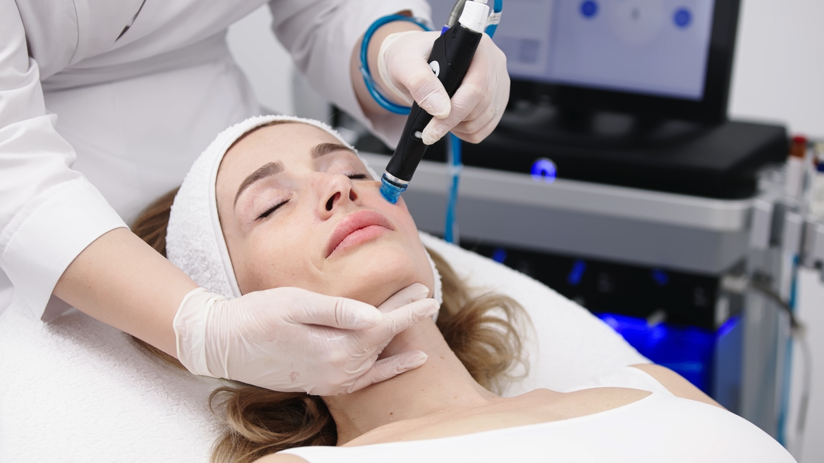 HydraFacial